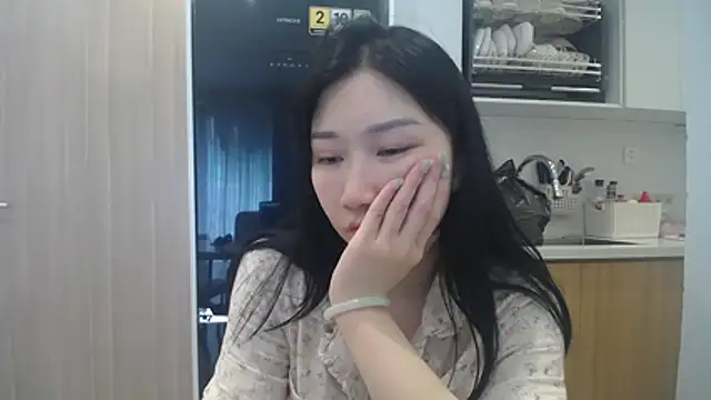 Snapshot of Asiagirll chatting on 28, 7, 2026 Asiagirll online show from 28, 7, 2026