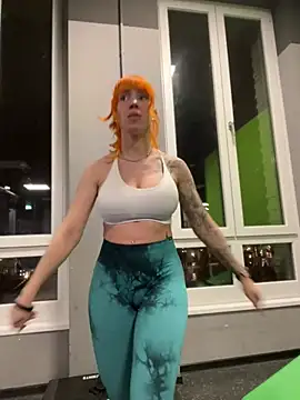 Pia July  online show from 14, 1, 2025