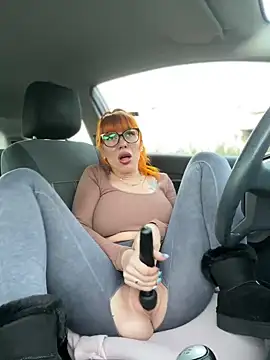 Pia July  online show from 19, 1, 2025