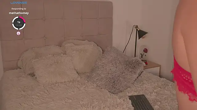 AbellaCroft online show from 17, 1, 2025