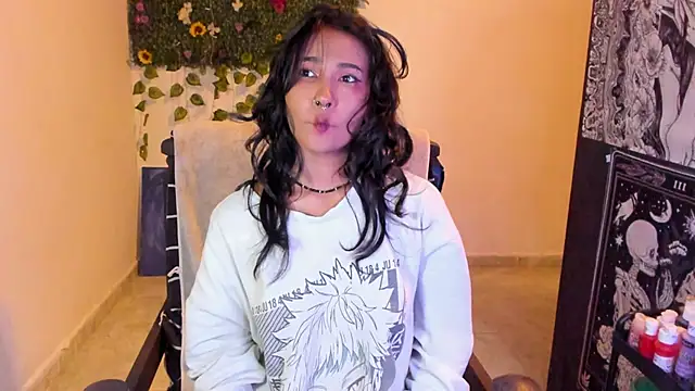 Snapshot of Mary_Rosse1 chatting on 22, 10, 2025 Mary Rosse1 online show from 22, 10, 2025