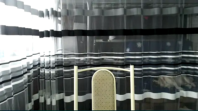 Snapshot of cold_lollipop chatting on 19, 11, 2025 cold lollipop online show from 19, 11, 2025