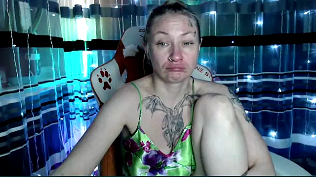 Snapshot of cold_lollipop chatting on 13, 1, 2026 cold lollipop online show from 13, 1, 2026