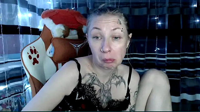 Snapshot of cold_lollipop chatting on 5, 2, 2026 cold lollipop online show from 5, 2, 2026