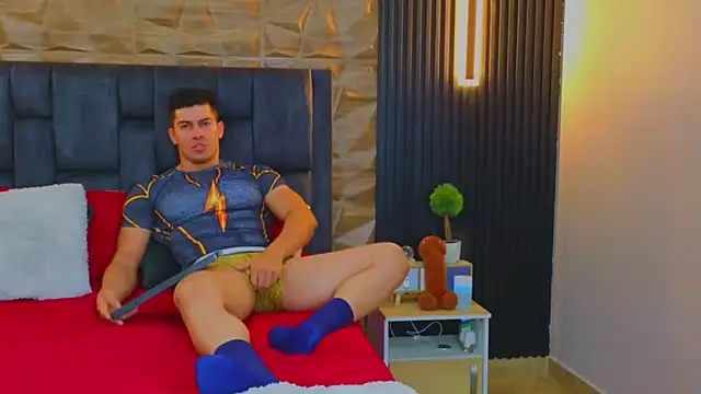 Snapshot of FelipeAndMarcello3 chatting on 11, 3, 2025 FelipeAndMarcello3 online show from 11, 3, 2025