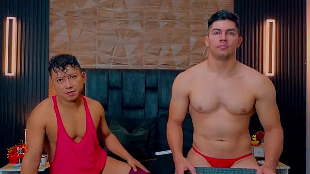 Snapshot of FelipeAndMarcello3 chatting on 8, 10, 2025 FelipeAndMarcello3 online show from 8, 10, 2025