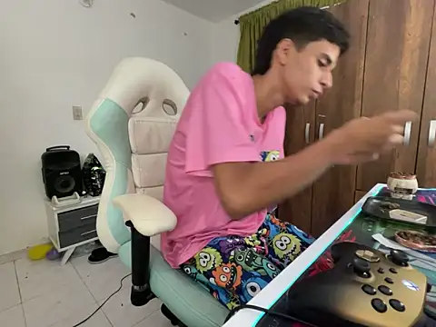 Max TheHorseDick online show from 6, 12, 2024