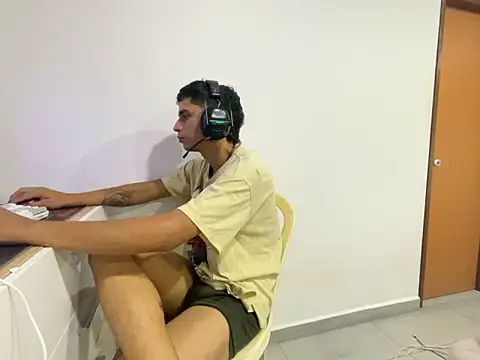 Max TheHorseDick online show from 4, 5, 2026