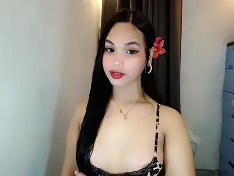 Webcumcutie online show from 14, 7, 2026
