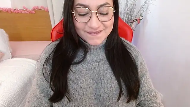 lucy luu  online show from 1, 1, 2025