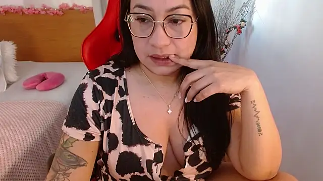 lucy luu  online show from 14, 1, 2025