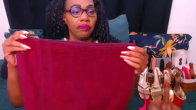 sexybootylicious online show from 10, 7, 2026