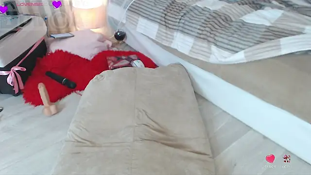 sexyshowow online show from 12, 3, 2025