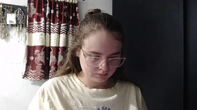 HellenMiyer1111 online show from 17, 11, 2025