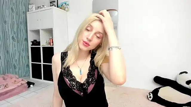 KenzieDawton online show from 20, 4, 2026