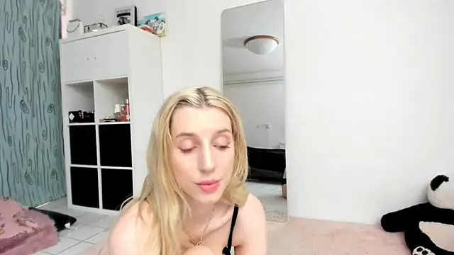 KenzieDawton online show from 2, 7, 2026