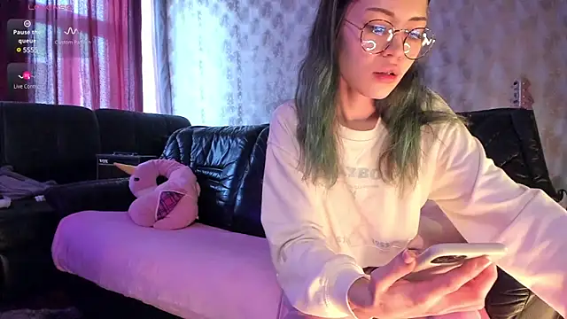 Milena joline online show from 19, 2, 2025