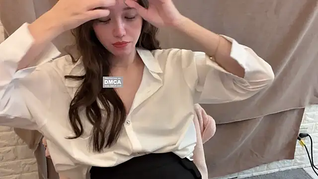 Snapshot of Tw_Zoella chatting on 27, 2, 2025 Tw Zoella online show from 27, 2, 2025