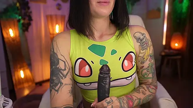 KeokiStar  online show from 28, 2, 2025