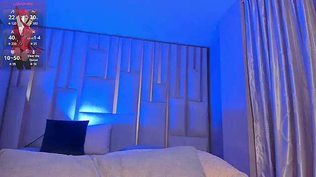 Snapshot of LindseyCox chatting on 12, 12, 2024 LindseyCox online show from 12, 12, 2024