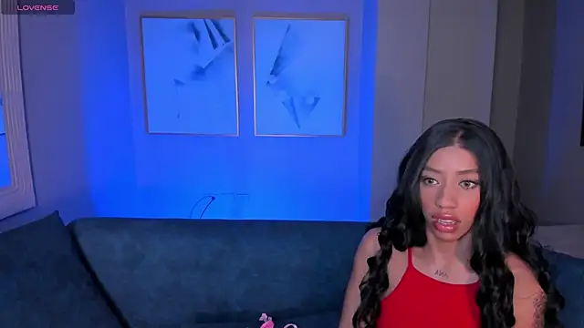 Snapshot of LindseyCox chatting on 13, 1, 2025 LindseyCox online show from 13, 1, 2025