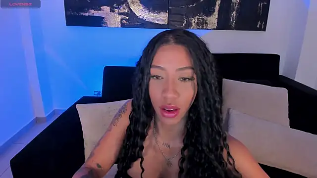 Snapshot of LindseyCox chatting on 6, 2, 2025 LindseyCox online show from 6, 2, 2025