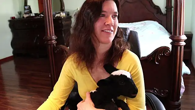 thornburyrose online show from 3, 3, 2025