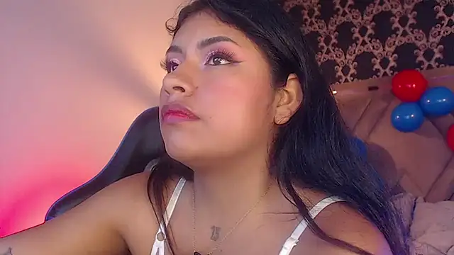 ChantalPetit online show from 4, 7, 2026