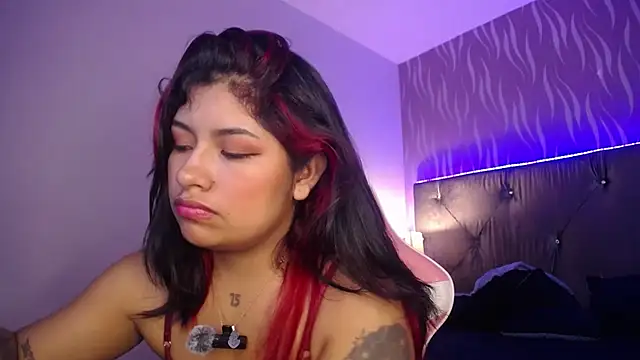 ChantalPetit online show from 5, 8, 2026
