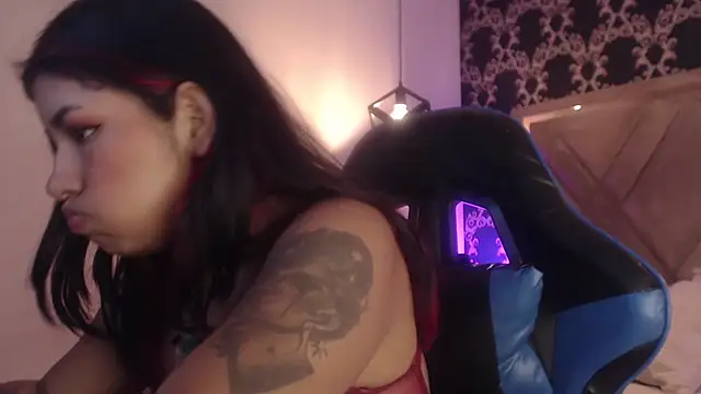 ChantalPetit online show from 8, 8, 2026