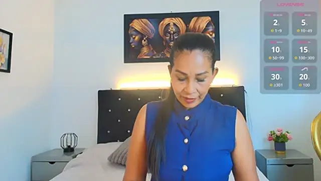 Shanon mature online show from 5, 5, 2026