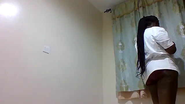 sweetelle09 online show from 20, 6, 2026