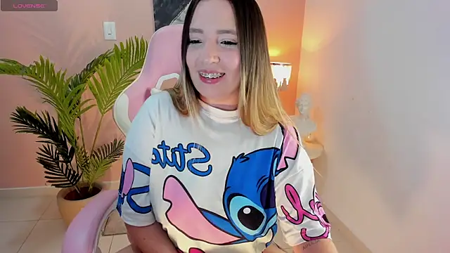 Snapshot of HannaMiller_1 chatting on 11, 2, 2026 HannaMiller 1 online show from 11, 2, 2026