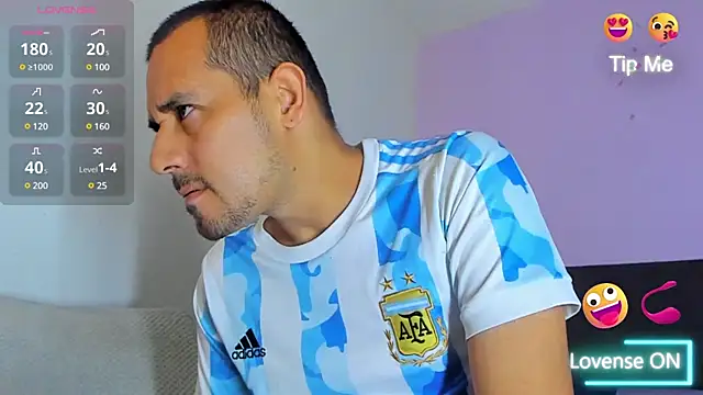 Snapshot of jhonyalzate2 chatting on 12, 1, 2025 jhonyalzate2 online show from 12, 1, 2025