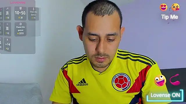 Snapshot of jhonyalzate2 chatting on 13, 1, 2025 jhonyalzate2 online show from 13, 1, 2025