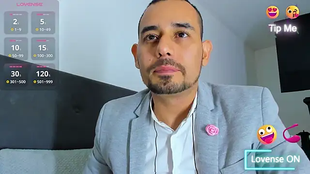 Snapshot of jhonyalzate2 chatting on 8, 3, 2025 jhonyalzate2 online show from 8, 3, 2025