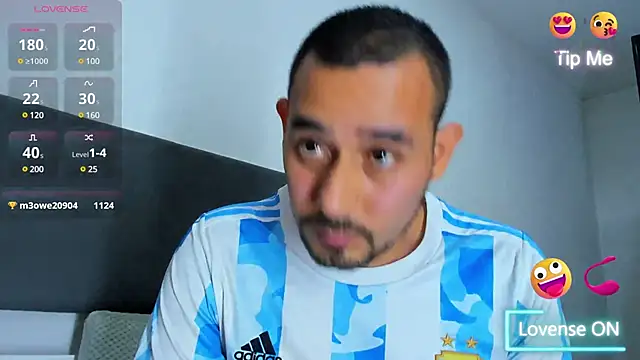 Snapshot of jhonyalzate2 chatting on 12, 3, 2025 jhonyalzate2 online show from 12, 3, 2025