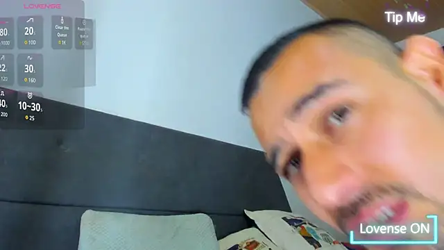 Snapshot of jhonyalzate2 chatting on 15, 9, 2025 jhonyalzate2 online show from 15, 9, 2025