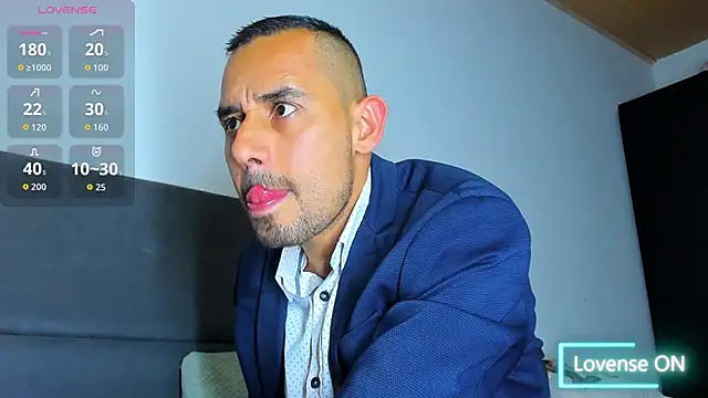 Snapshot of jhonyalzate2 chatting on 28, 11, 2025 jhonyalzate2 online show from 28, 11, 2025