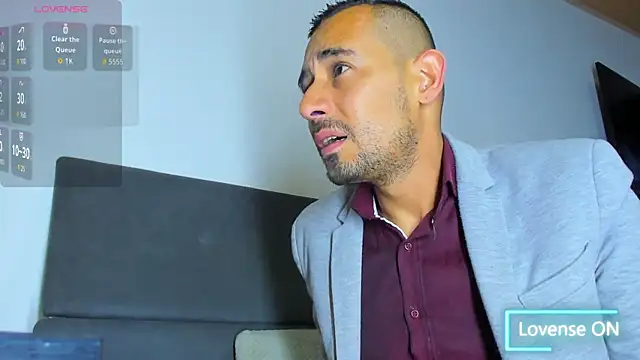 Snapshot of jhonyalzate2 chatting on 30, 11, 2025 jhonyalzate2 online show from 30, 11, 2025