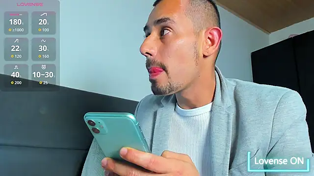 Snapshot of jhonyalzate2 chatting on 11, 3, 2026 jhonyalzate2 online show from 11, 3, 2026