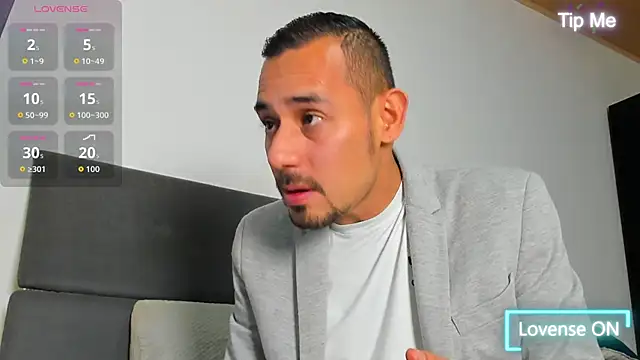 jhonyalzate2 online show from 5, 5, 2026