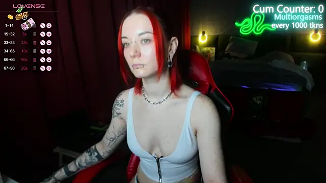 Snapshot of MaxPhoenixx chatting on 3, 12, 2024 MaxPhoenixx online show from 3, 12, 2024