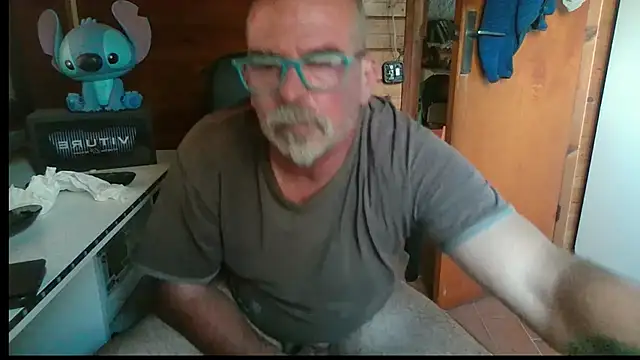 0oscar xxx online show from 4, 10, 2025