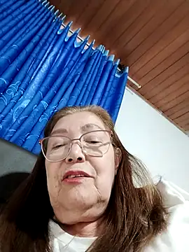 Vicky Rosse online show from 22, 10, 2025