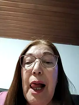 Vicky Rosse online show from 13, 12, 2025