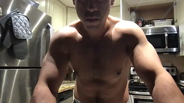 BigGuyMuscle online show from 26, 6, 2026