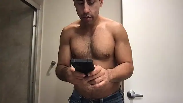 BigGuyMuscle online show from 3, 8, 2026