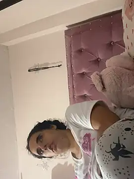 annarose19 online show from 17, 7, 2026
