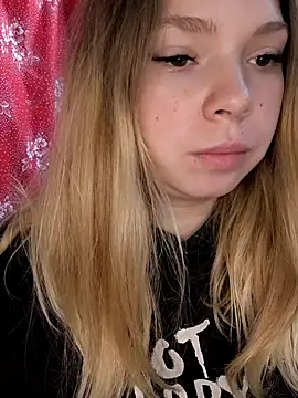 Zuli Kiska online show from 1, 12, 2025